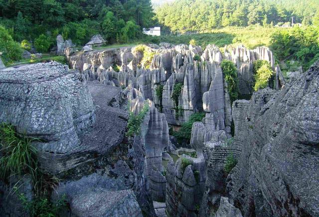 重庆市綦江区十大旅游景区--万盛石林