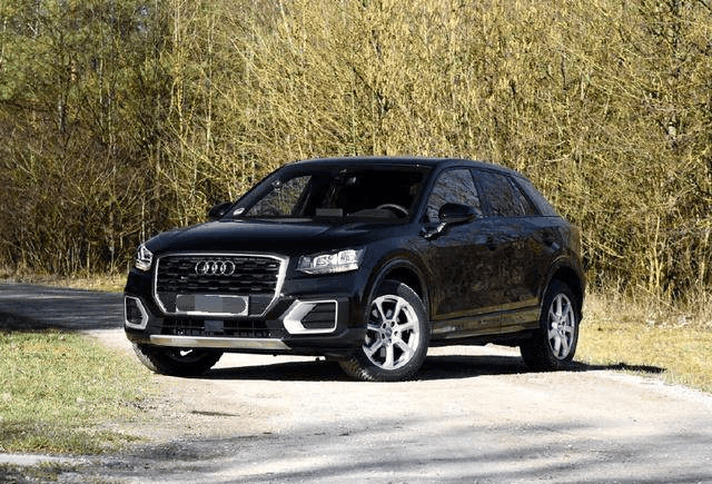 新款奥迪Q2虽“小”而精致, SUV只卖17万, 你还会加价买途