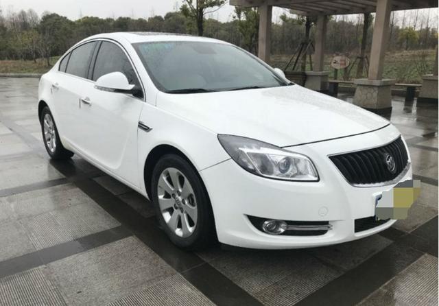 花6万买辆别克君威上下班,2.0L大排量,家用出行