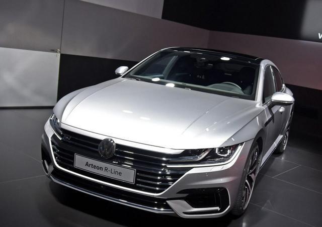 凯美瑞刚上市就遇劲敌! 大众全新B级车, 颜值吊打帕萨特, 仅22万