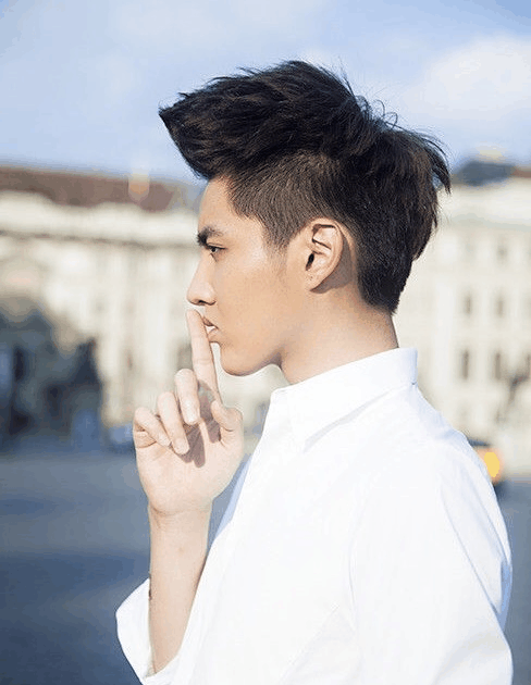 看吴亦凡 解析男生发型 屌丝一秒变男神!
