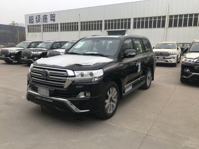 雷克萨斯LX570的小弟 陆巡5700VXS车型配置动力详解