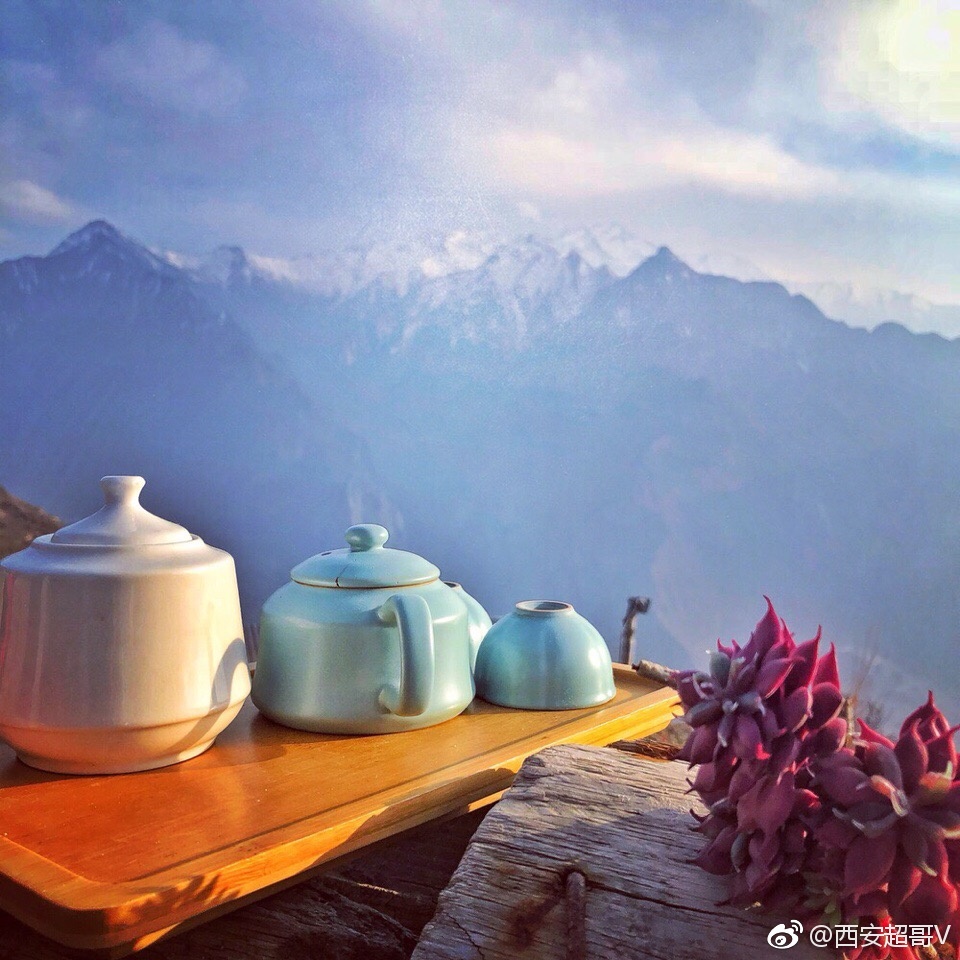 四川旅游--阿坝浮云牧场