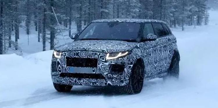 捷豹豁出去了, 双屏设计, 颜值不输卡宴, 卖20多万宝马X1胆颤