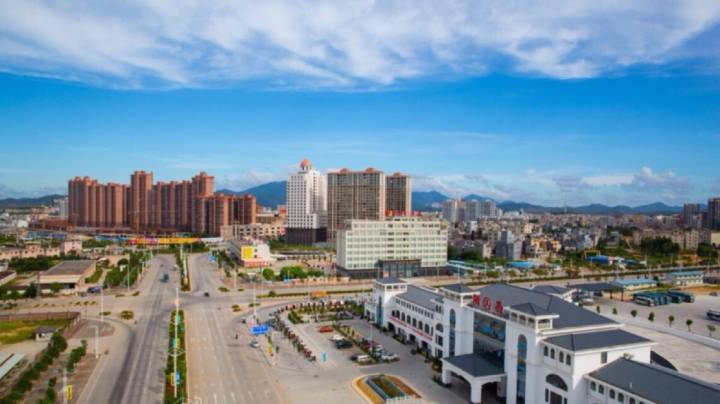 令人震惊的幕后揭秘 阳西红灯区在哪条街了