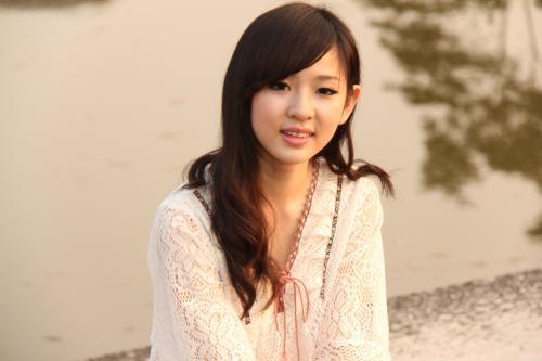 英语四级水平的人和外国人对话会难吗?建议所