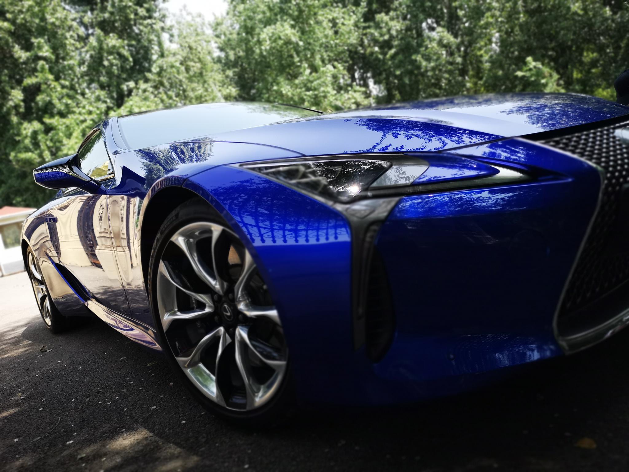 雷克萨斯LC500h,百公里加速5秒的混动跑车