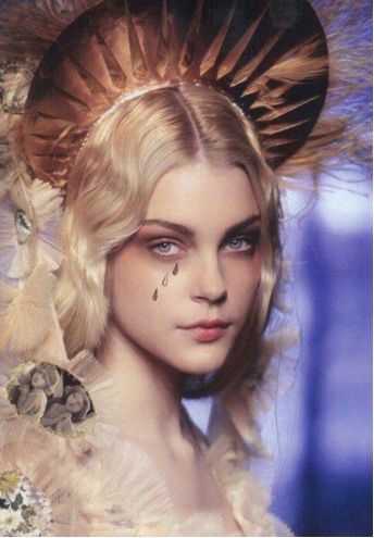 josefine frida,thomas hayes 1,杰西卡史丹 之前被josefine frida pettersen春季秀上面的她美到了