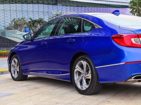 广汽造车速度真疯狂，雅阁十代重磅来袭，16万起售必将掌声一片！