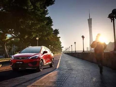 国内SUV一哥易主，帝豪GS助攻吉利笑傲江湖，长城大众都服了