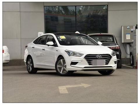 现代被逼急了！神车力降2.6万，比迈锐宝漂亮，仅10万买啥卡罗拉