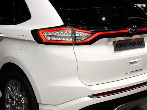 这款车2，0T，8AT跑250马力，颜值比奥迪漂亮，网友