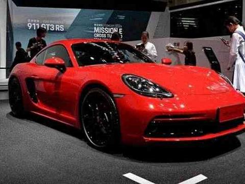 保时捷全新跑车上市！一下降价40万掀翻宝马5系，买到就是赚到