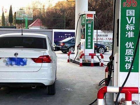 “国六”来势凶猛，现在买国五车还划算吗？是时候要算一笔账了！