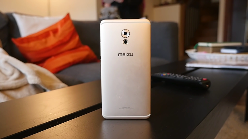 跑17万+64G+光学防抖+24W快充+flyme7,降价