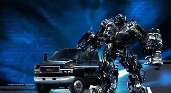 把皮卡改造成汽车人 这种技术除了《变形金刚》还有国人能办到!