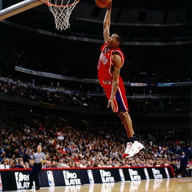 艾弗森得分纪录:11次得分50+对飙乔丹狂砍44