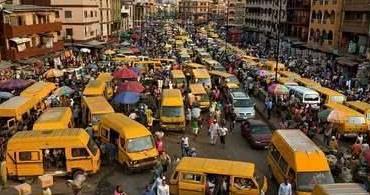 合资品牌三十多年有喜有悲，走出两条截然不同的路径