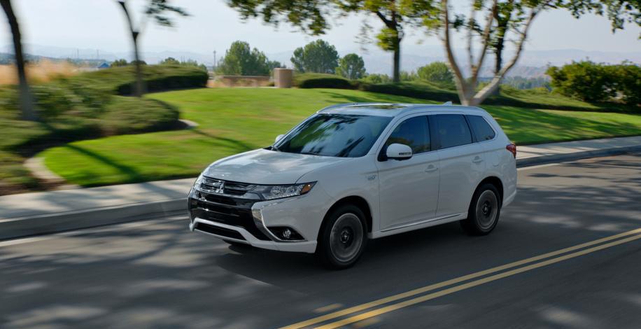 2018年三菱欧蓝德PHEV插电式混合动力车将以价格占领市场