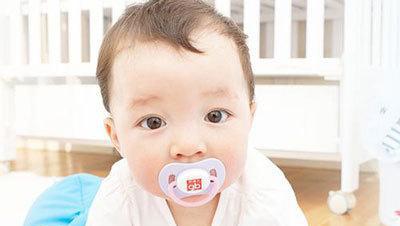 儿科医生告诉你: 安抚奶嘴何时使用? 何时戒除