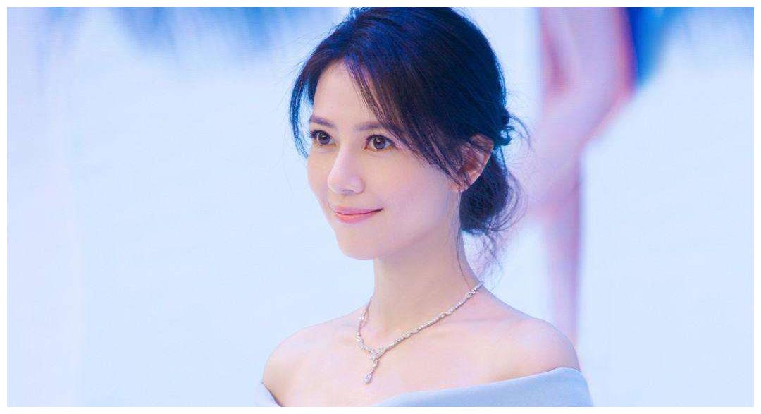 赵本山最美女弟子,