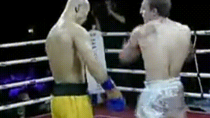 金钟罩铁布衫让刘星君扬名立万,却也彻底摧毁了武僧一龙!