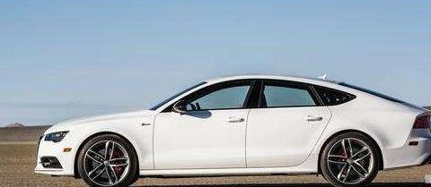 奥迪A7的最后一代，首度在国外亮相，霸气的外观，你心动了吗