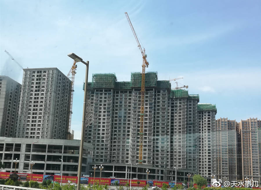 未来天水市新中心——实拍新建成的天水成纪新城广场!