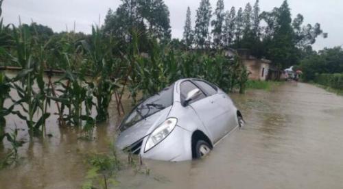 面对水灾，如何将车辆损失减至最低？这几项保险必须得有！