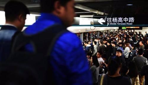 盘点中国生活节奏最快的4座城市, 为赶时间, 走