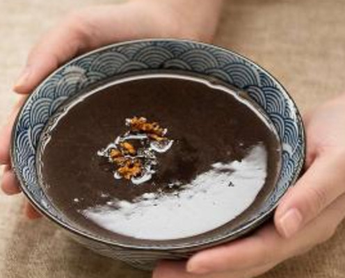 月经量少的女人,这4种食物尽量少吃,很容易导