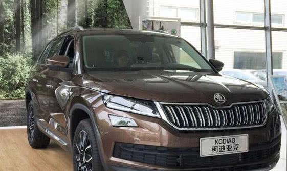 售价不到20万，比途观颜值高几档，性能超汉兰达，这你还不买？