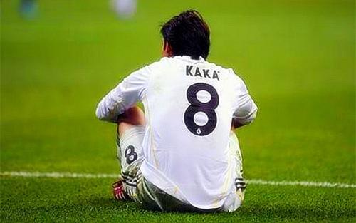 曾经力压梅罗拿到金球奖的卡卡为什么巅峰期这