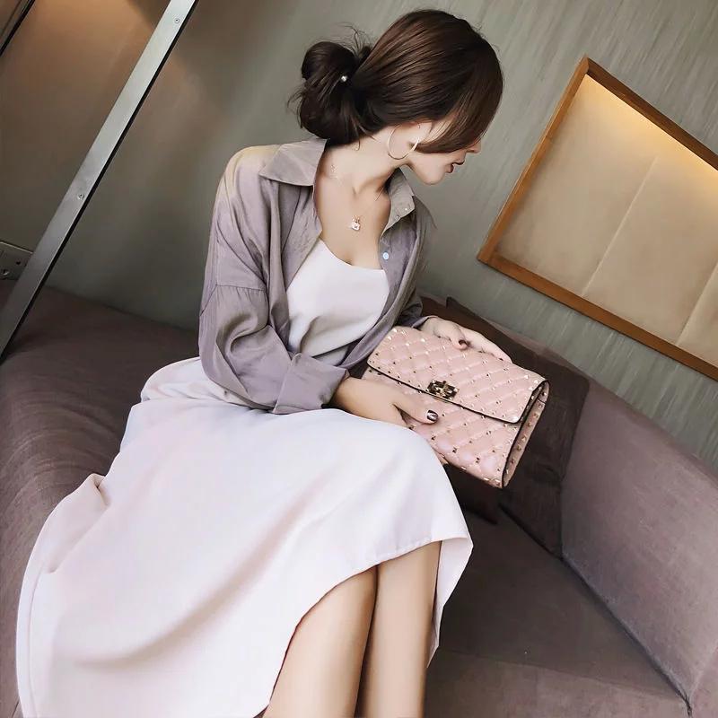 入秋微微凉,老婆穿上不媚不俗,贼显瘦,气质脱俗美爆