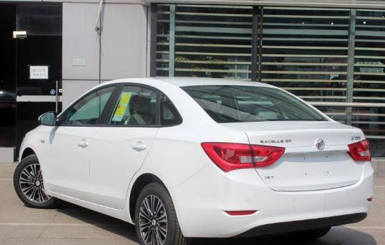 10万块的车直接优惠三万客户去不看车直接杀