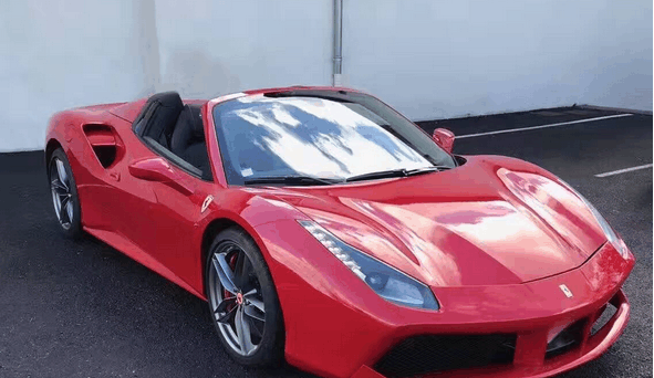 法拉利488Spider折叠硬顶, 动力疯狂! 却不考虑中国市场