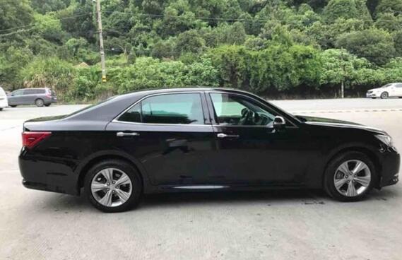 30多万买了它, 本来还有点后悔, 朋友说我这车不比宝马5系差多少