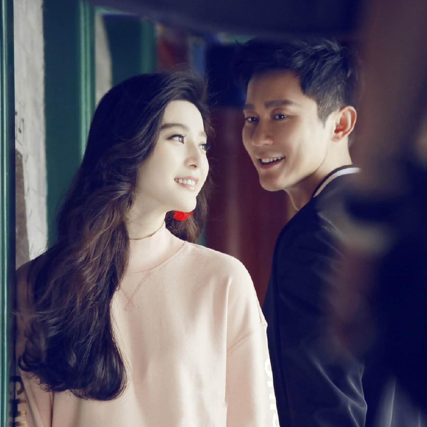 张馨予婚戒图片