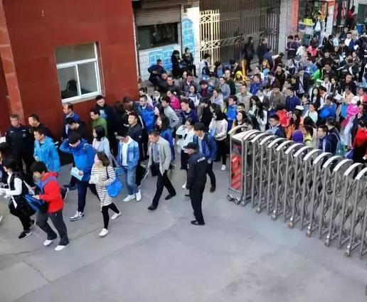 如何保障公务员选拔成绩公平、公正?