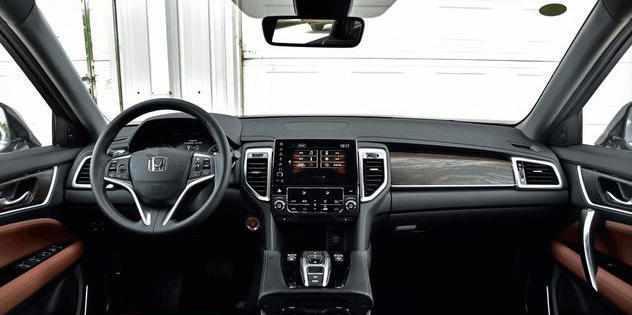 7秒破百, 比冠道尺寸更大, 颜值完超奥迪宝马, 还要什么汉兰达?