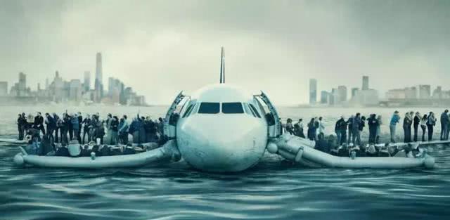 川航迫降,危急时刻,中国军人从来没有让我们失