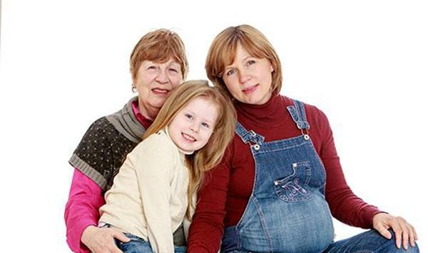 40岁女性生二胎到底好不好?中年女性生二胎的