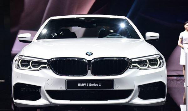 动力很强/实用性很高的新款宝马5系搭载2.0T发动机