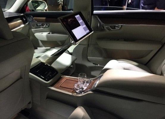 为什么说买车最好买低配车,你知道什么原因吗?