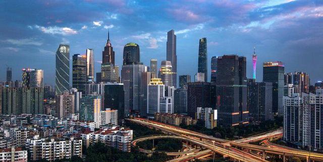 瑞士和美国哪个gdp_美国二战瑞士军刀图片