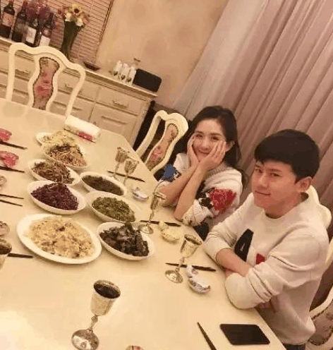 众多明星的家奢华, 时尚, 干净, 她的家乱的不成样子