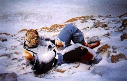 珠穆朗玛峰上到底有多少尸体？看完后你还敢登山吗？