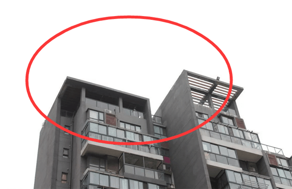 头次见顶层还能这样改造翻新, 太聪明了, 看完我