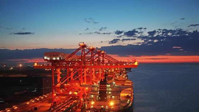 原来重庆行政的级别比成都还高,13个方面对比