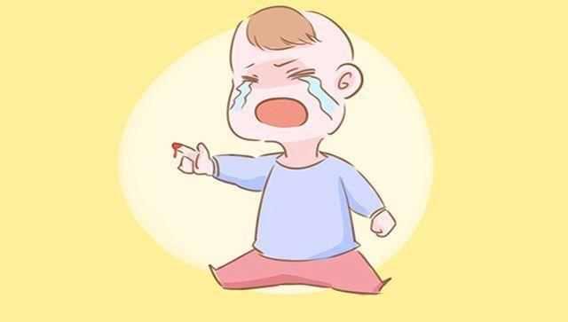 宝宝小手会说话:宝宝指甲有这些状况,那身体可能出问题了!